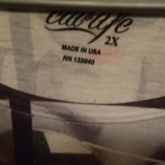 Great top - Picture 3 of 4